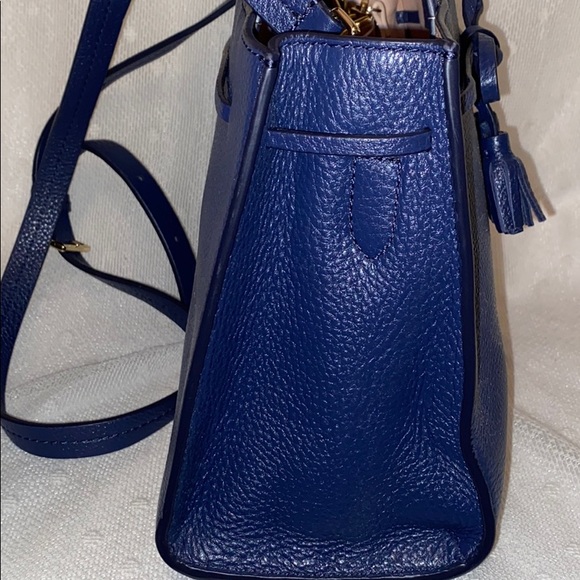 *SOLD* Kate Spade Hayes Street Isobel Crossbody - Picture 4 of 9